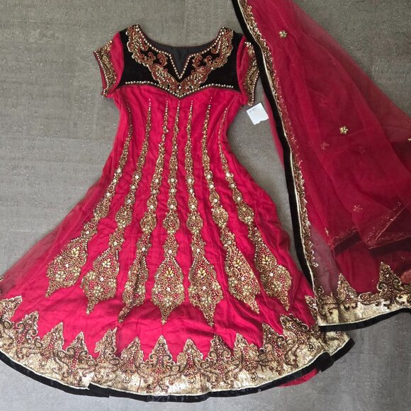 Anarkali (Pink-Red/Black) - Picture 1 of 7
